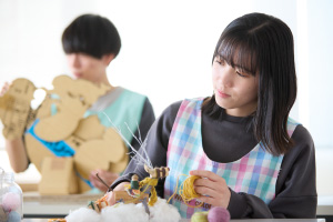 紙粘土で小物入れ作り