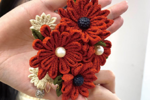 つまみ細工にチャレンジ